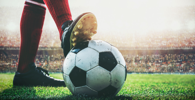 齐达内：里皮改变了我的思维方式；皮耶罗是尤文真正的英雄